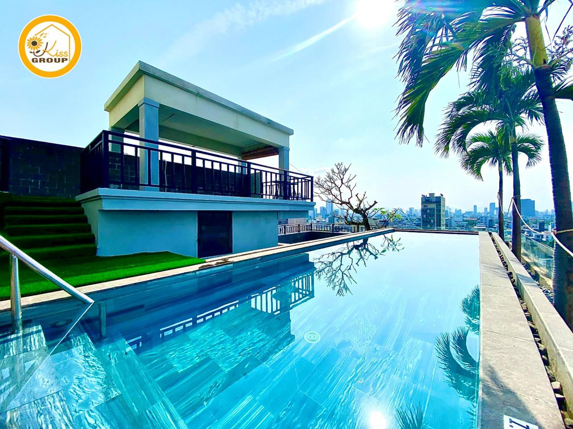 Tokyo Boutique Front Beach Hotel Da Nang Exteriör bild